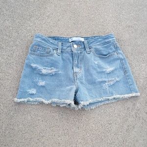 Light-Wash Levi's Jean Shorts (Size 27)